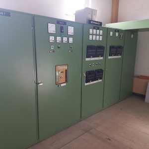 Commercial electrical distribution board and switchgear